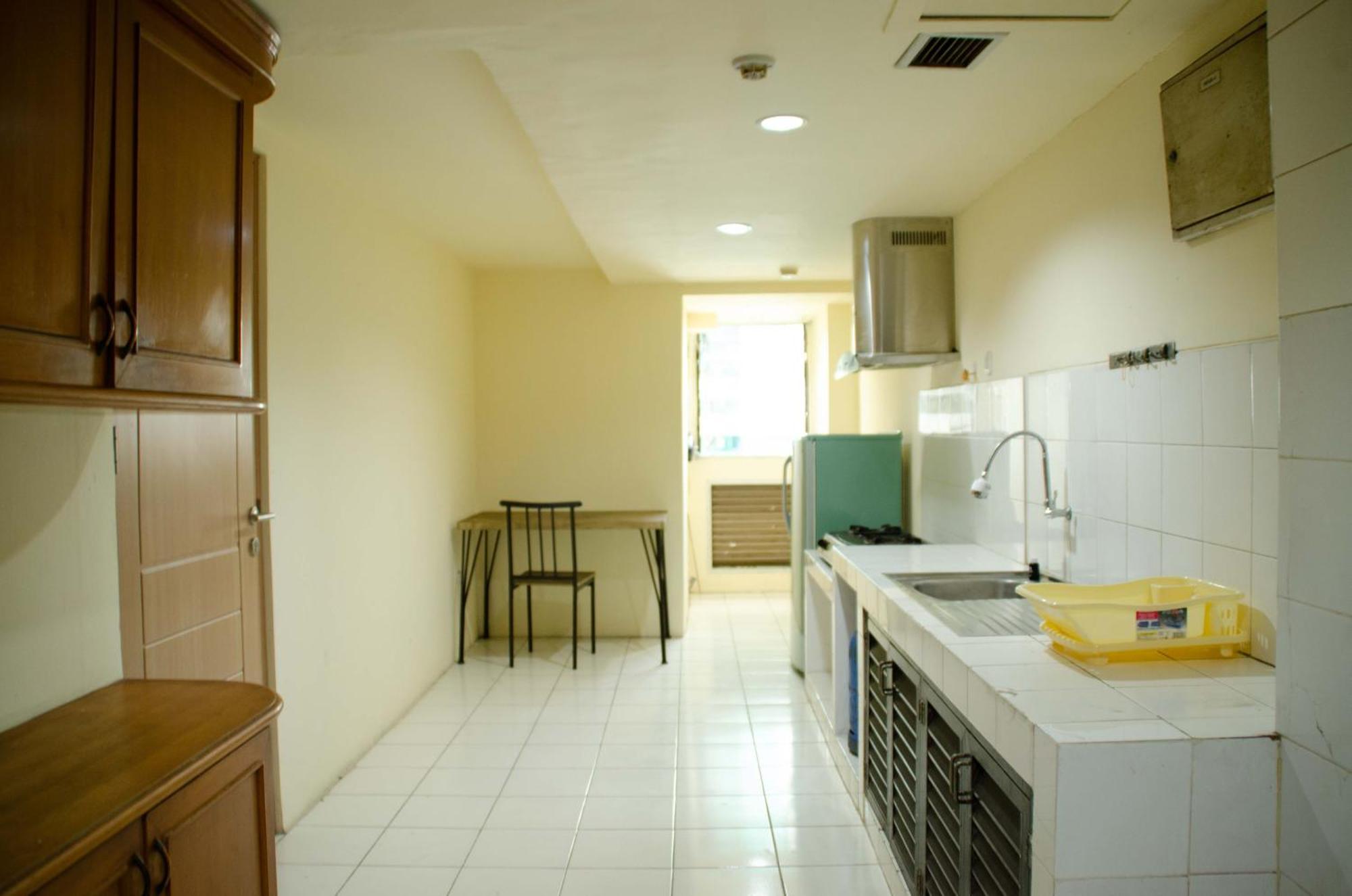 Spacious And Homey 3br At Rajawali By Travelio * Jakarta